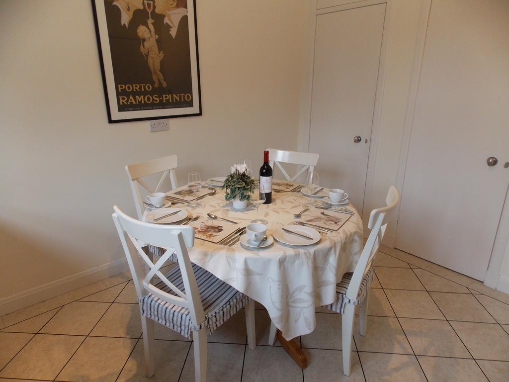 Violet Bank Apartment Morningside Εδιμβούργο Δωμάτιο φωτογραφία